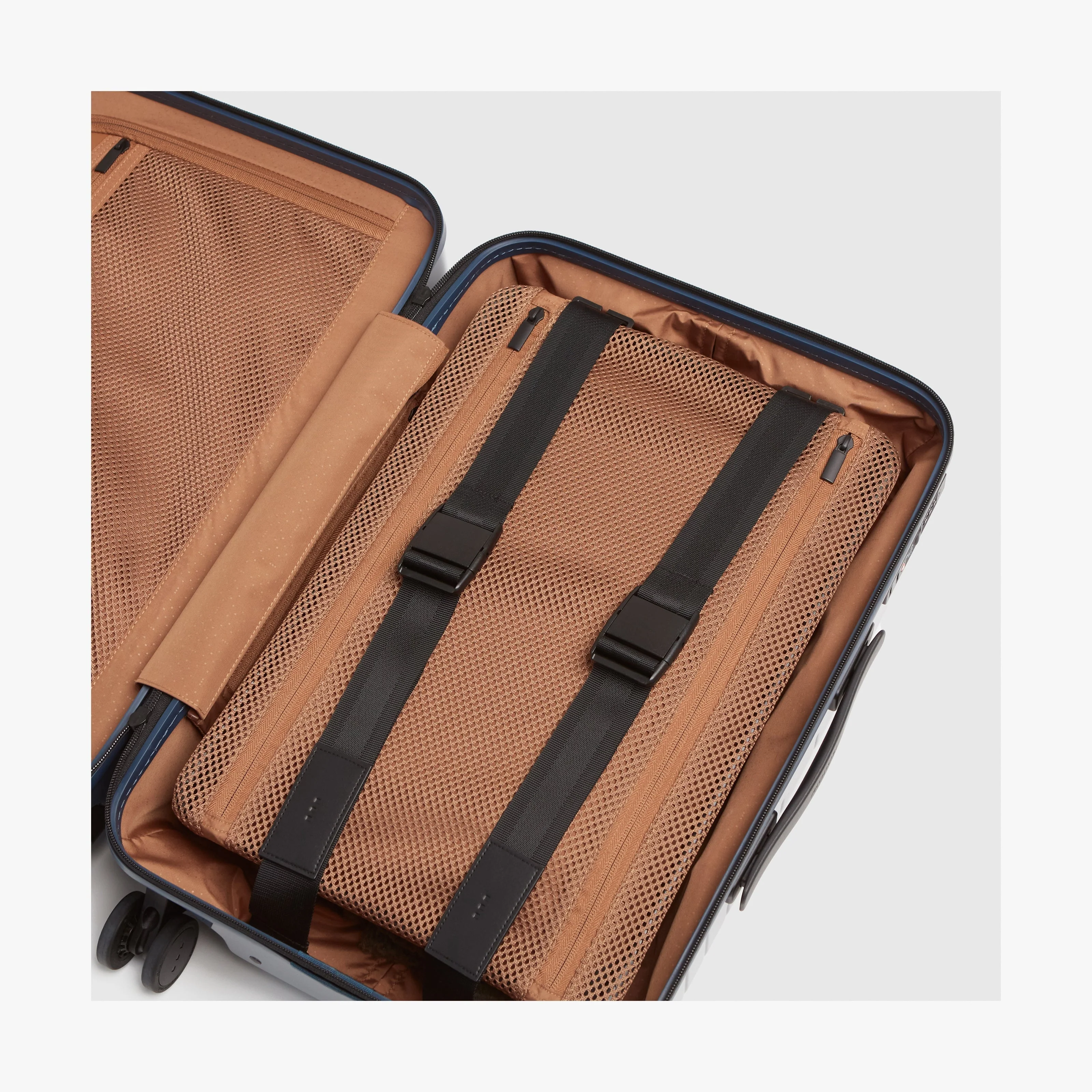 Carry-On Pro - Image 130